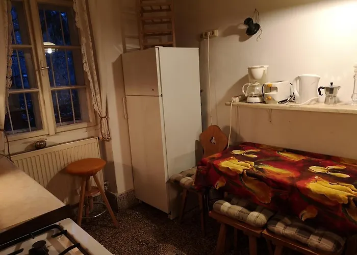 ホステル ロコモーティブ *