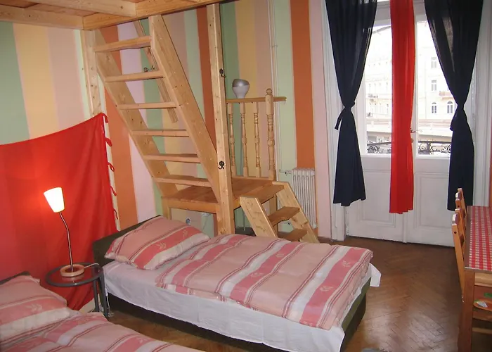 Auberge de jeunesse Locomotive *